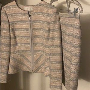 Skirt and suit set pink and gray